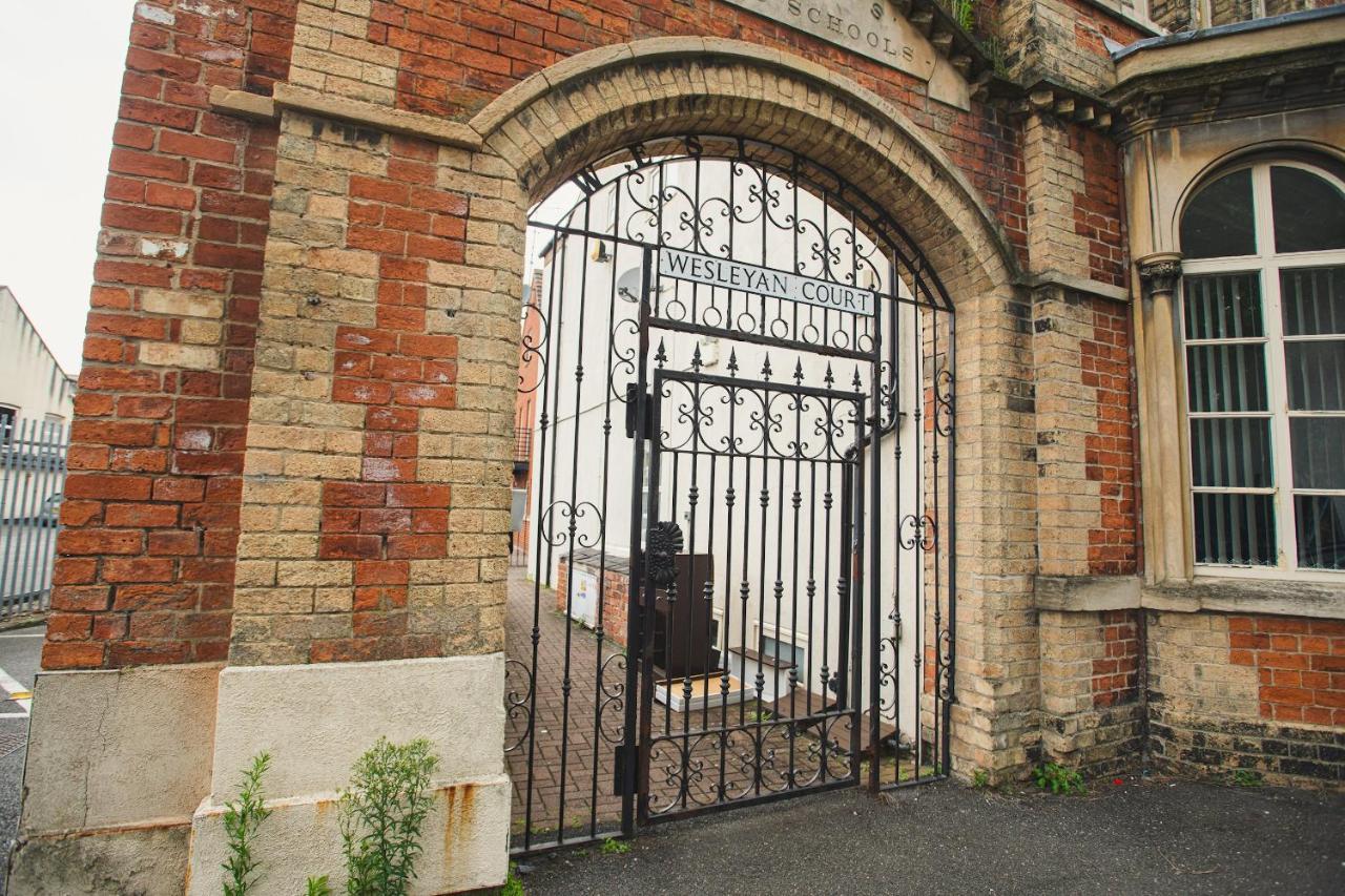 Pass The Keys 2 Bed Flat In Old School House Apartment Lincoln Exterior photo